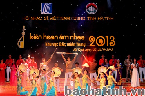Khai mạc Liên hoan âm nhạc khu vực Bắc miền Trung 2013
